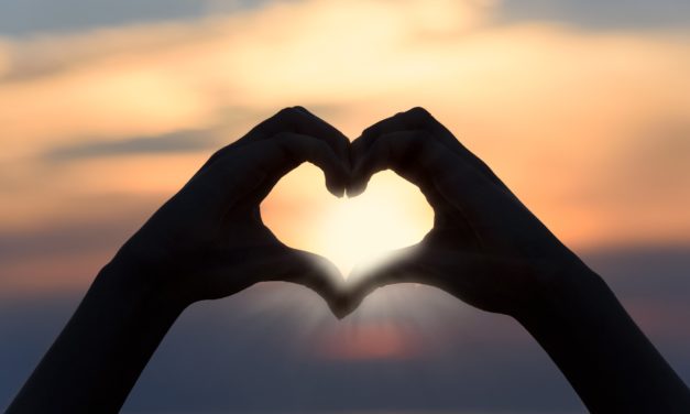 TROCHA ZAMYSLENIA O LÁSKE A O VZŤAHOCH