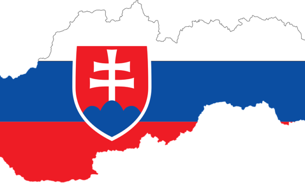 SLOVENSKO, KRAJINA ODBORNÍKOV NA VŠETKO